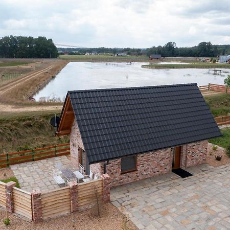 Tatarska Zagroda - Agroturystyka Dolina Baryczy Noclegi - Domek Danielek Krosnice エクステリア 写真
